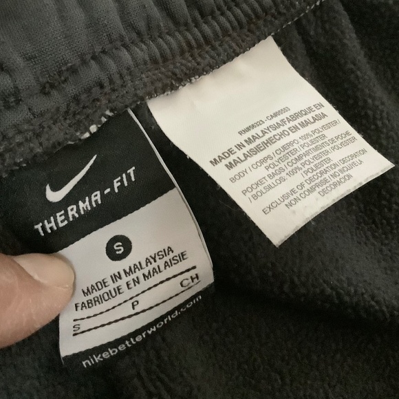 SOLD! Boys Sz Small Nike Therma-FIT Sweatpants Grey 699895-060 & Blk 853714-010 - Picture 8 of 16